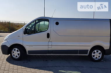 Renault Trafic 2012