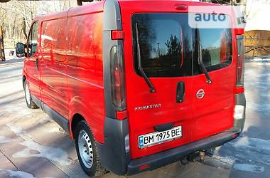 Грузопассажирский фургон Renault Trafic 2004 в Миргороде