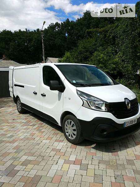 Другие легковые Renault Trafic 2016 в Умани