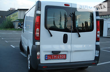 Вантажопасажирський фургон Renault Trafic 2014 в Києві