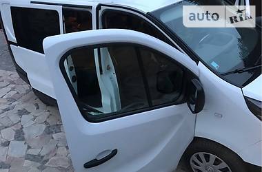 Грузопассажирский фургон Renault Trafic 2016 в Ахтырке