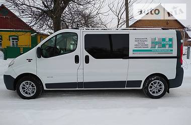 Грузопассажирский фургон Renault Trafic 2014 в Казатине