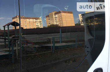 Грузопассажирский фургон Renault Trafic 2013 в Чорткове