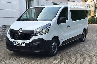 Грузопассажирский фургон Renault Trafic 2016 в Дубно