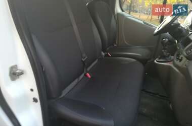 Мінівен Renault Trafic 2010 в 