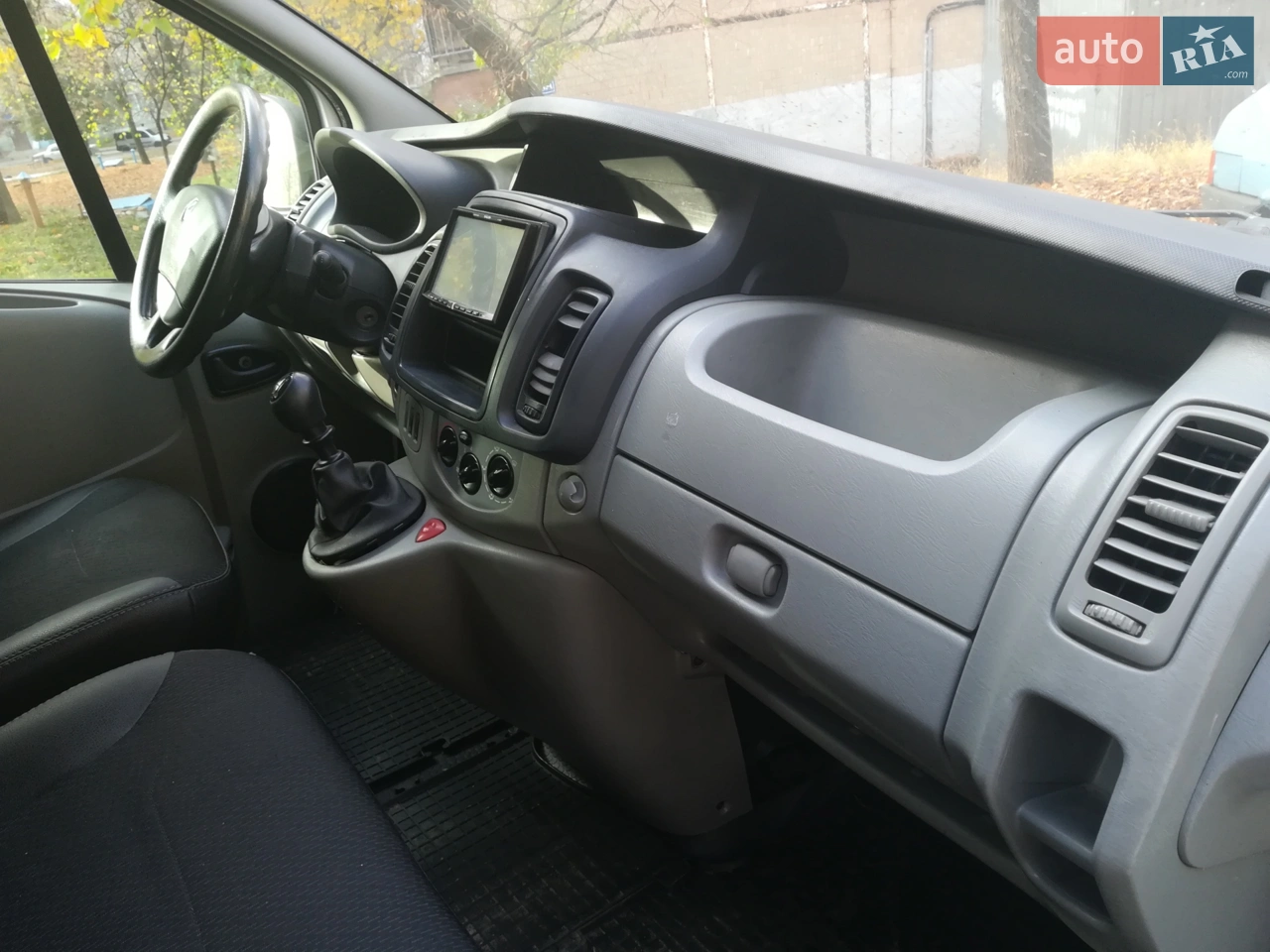 2010 Renault Trafic - мініатюра 12