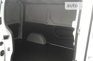 Вантажний фургон Renault Trafic 2016 в Кривому Розі