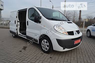 Грузопассажирский фургон Renault Trafic 2013 в Хмельницком