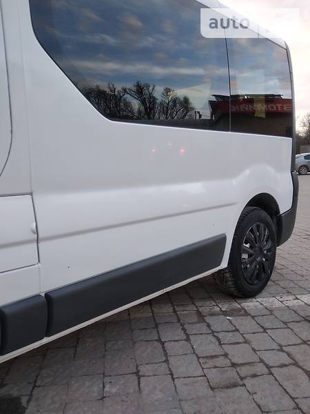 Мінівен Renault Trafic 2009 в Тернополі