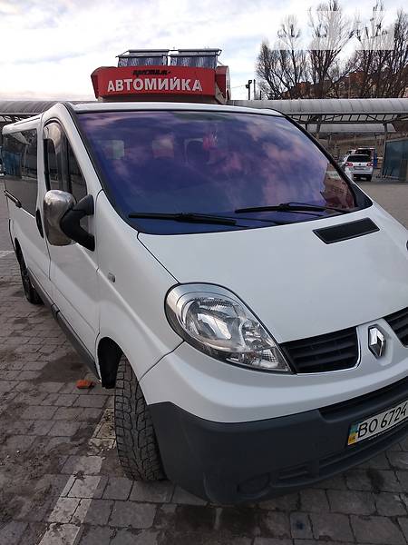 Мінівен Renault Trafic 2009 в Тернополі