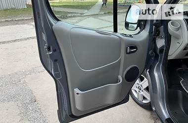 Мінівен Renault Trafic 2014 в 