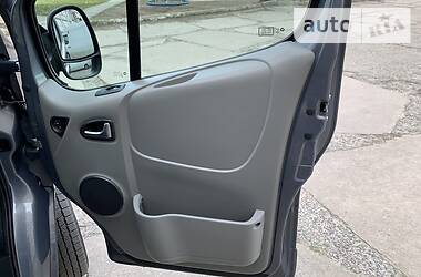 Мінівен Renault Trafic 2014 в 