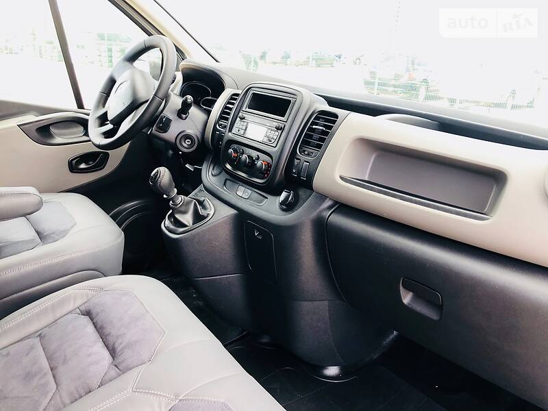 Мінівен Renault Trafic 2015 в Києві