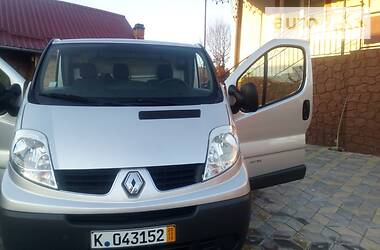 Мінівен Renault Trafic 2013 в 