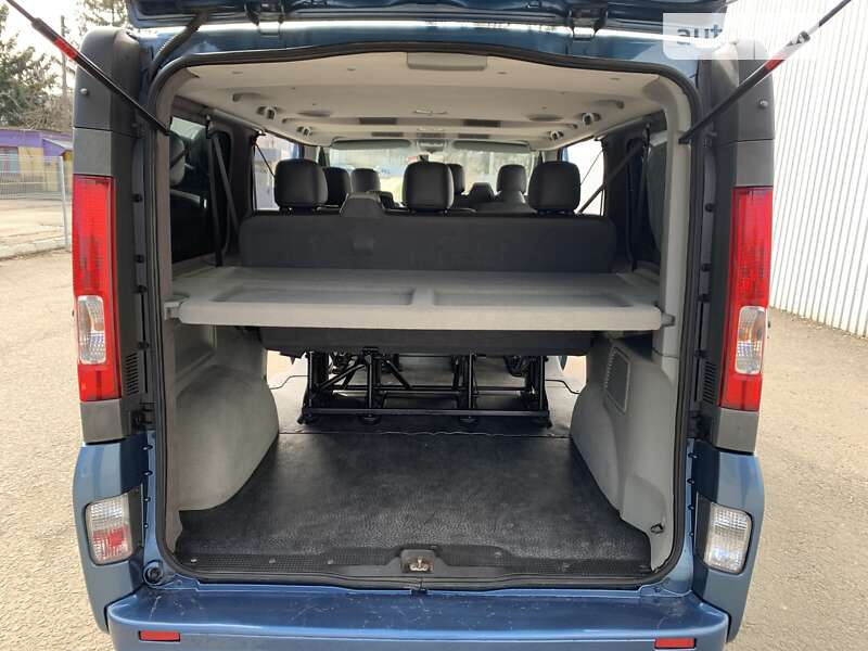 Мінівен Renault Trafic 2011 в Луцьку