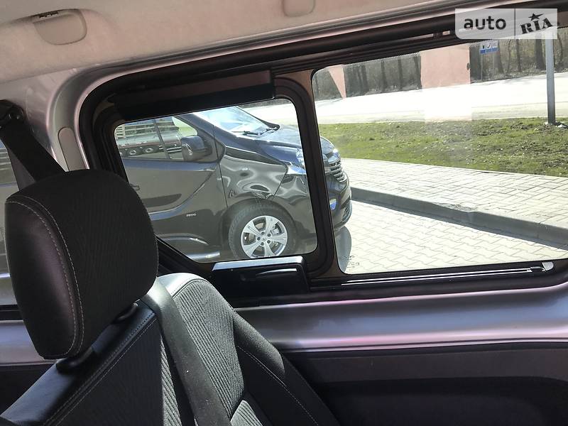 Мінівен Renault Trafic 2015 в Бродах