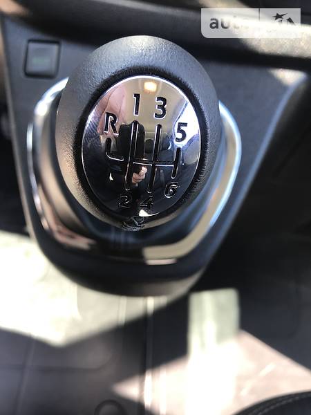 Мінівен Renault Trafic 2015 в Бродах