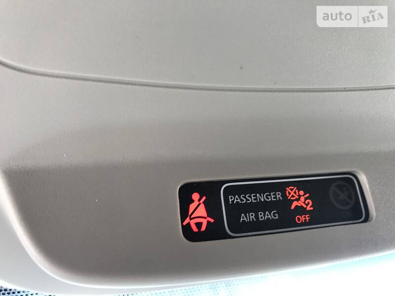 Мінівен Renault Trafic 2015 в Бродах