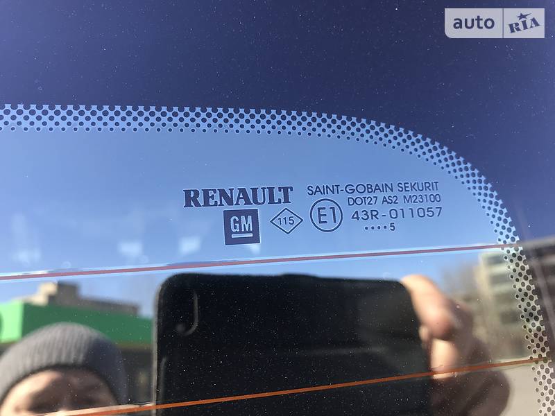 Мінівен Renault Trafic 2015 в Бродах