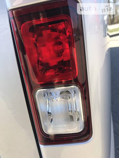 Мінівен Renault Trafic 2015 в Бродах