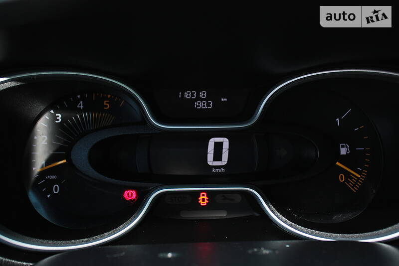 Вантажопасажирський фургон Renault Trafic 2016 в Кременчуці фото 29 Вантажопасажирський фургон Renault Trafic 2016 в Кременчуці