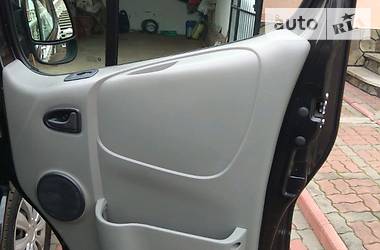 Мінівен Renault Trafic 2013 в 