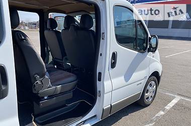 Мінівен Renault Trafic 2013 в 