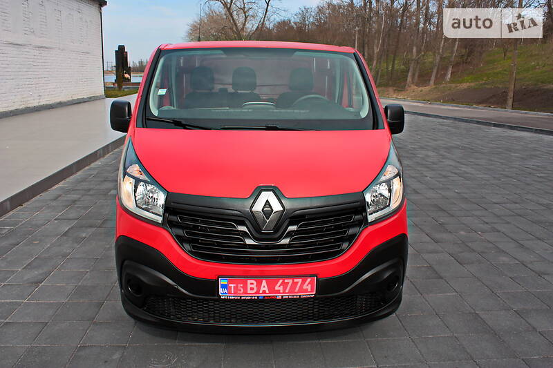Вантажопасажирський фургон Renault Trafic 2015 в Кременчуці фото 4 Вантажопасажирський фургон Renault Trafic 2015 в Кременчуці