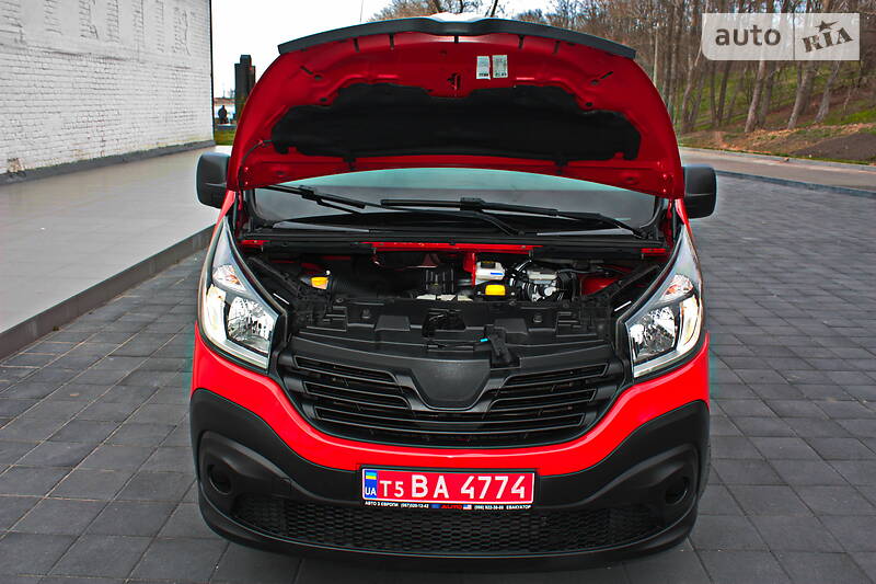 Вантажопасажирський фургон Renault Trafic 2015 в Кременчуці фото 34 Вантажопасажирський фургон Renault Trafic 2015 в Кременчуці