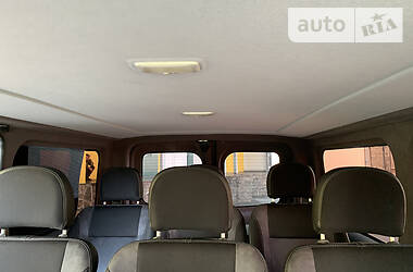 Мінівен Renault Trafic 2012 в 