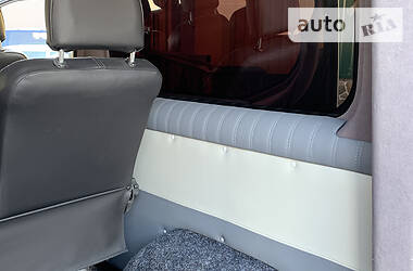 Мінівен Renault Trafic 2012 в 