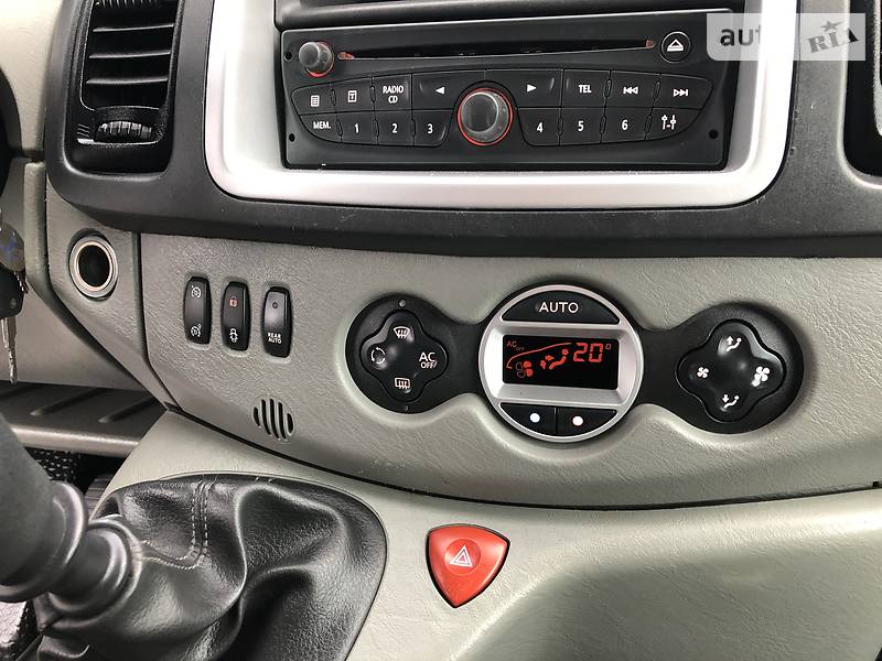 Мінівен Renault Trafic 2010 в Радивиліві