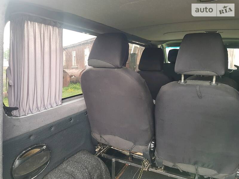 Вантажопасажирський фургон Renault Trafic 2007 в Стрию