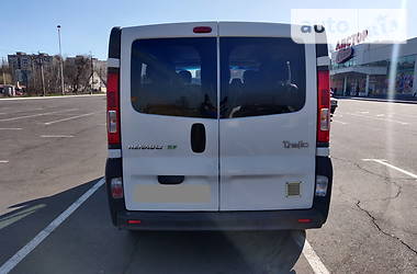 Минивэн Renault Trafic 2010 в 