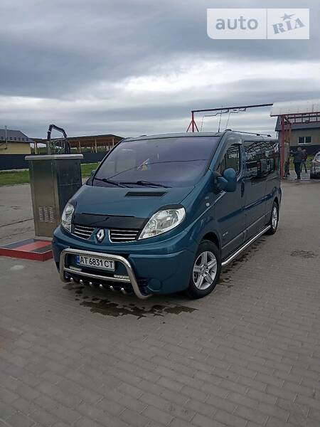 Минивэн Renault Trafic 2008 в Ивано-Франковске