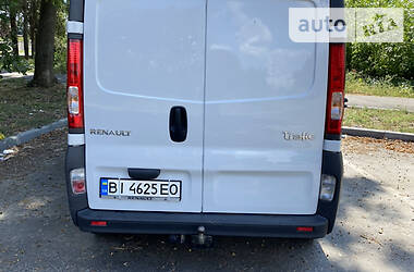 Грузопассажирский фургон Renault Trafic 2013 в Полтаве