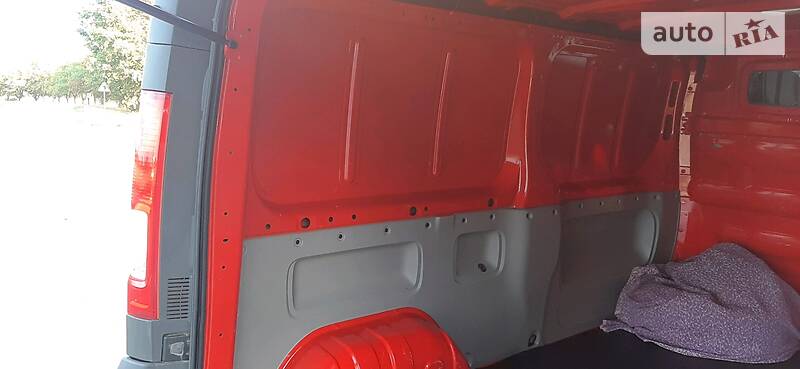 Вантажопасажирський фургон Renault Trafic 2012 в Херсоні фото 26 Вантажопасажирський фургон Renault Trafic 2012 в Херсоні