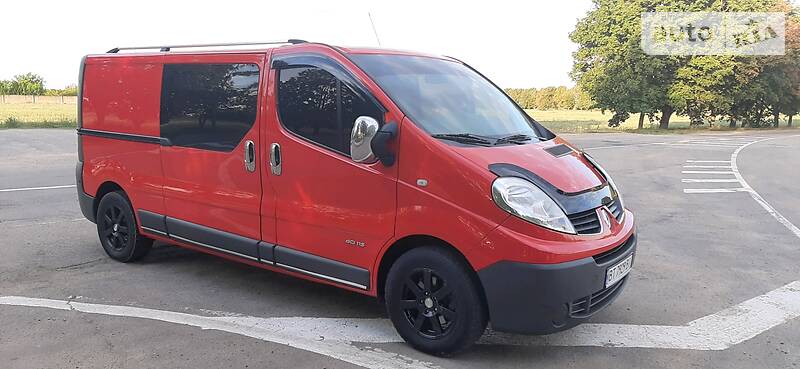 Вантажопасажирський фургон Renault Trafic 2012 в Херсоні фото 2 Вантажопасажирський фургон Renault Trafic 2012 в Херсоні