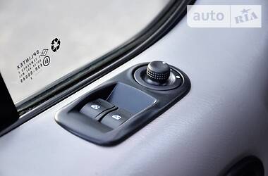 Універсал Renault Trafic 2012 в 