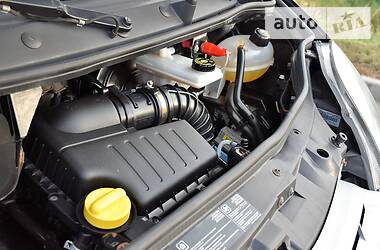 Універсал Renault Trafic 2012 в 