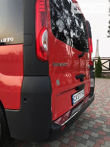 Вантажопасажирський фургон Renault Trafic 2007 в Чернівцях фото 18 Вантажопасажирський фургон Renault Trafic 2007 в Чернівцях