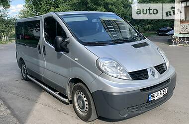 Минивэн Renault Trafic 2010 в Здолбунове