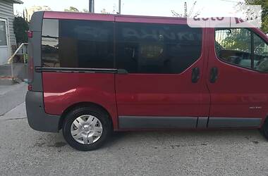 Другие легковые Renault Trafic 2006 в Киеве