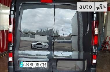 Грузопассажирский фургон Renault Trafic 2014 в Житомире