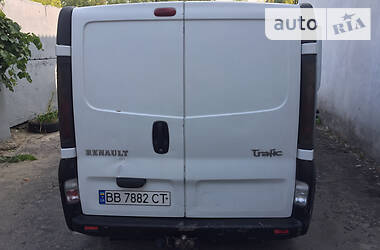 Грузопассажирский фургон Renault Trafic 2003 в Северодонецке