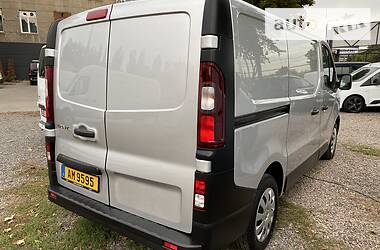 Грузопассажирский фургон Renault Trafic 2015 в Одессе