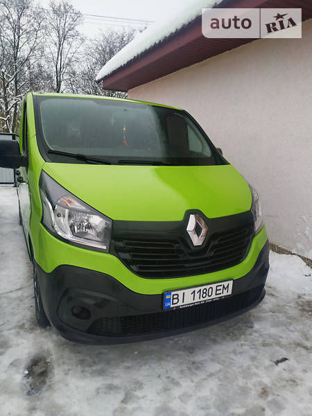 Минивэн Renault Trafic 2016 в Пирятине