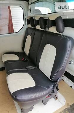  Renault Trafic 2011 в 