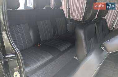 Минивэн Renault Trafic 2012 в 
