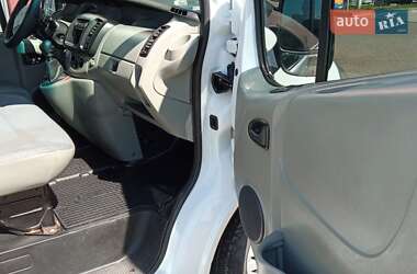 Минивэн Renault Trafic 2006 в Виноградове